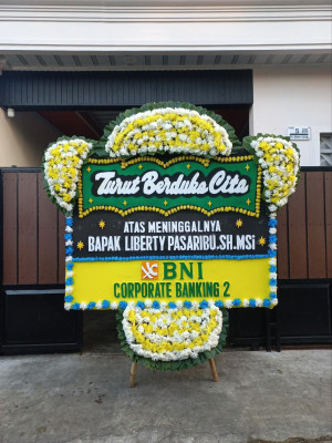 Papan Bunga Duka di Laut Tawar
