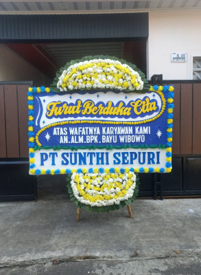Papan Bunga Duka di Laut Tawar