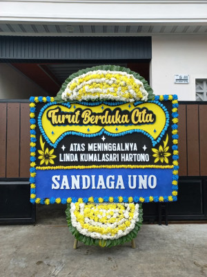 Papan Bunga Duka di Laut Tawar